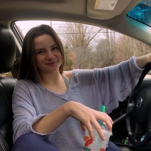 Meet your Posher, Madison